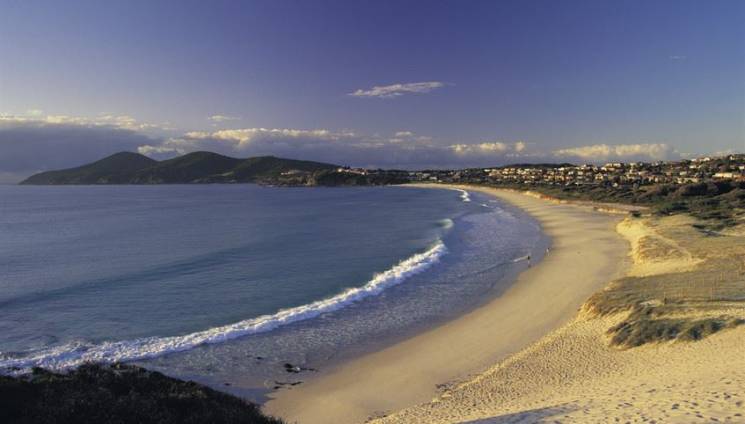 1299_one_mile_beach_forster.jpg